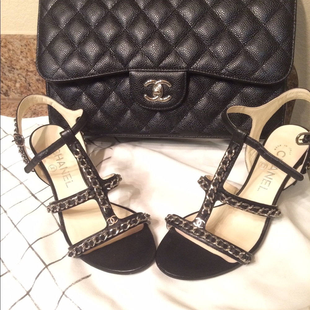 CHANEL CLASSIC CHAIN HEELED SANDALS - Picture 8 of 16